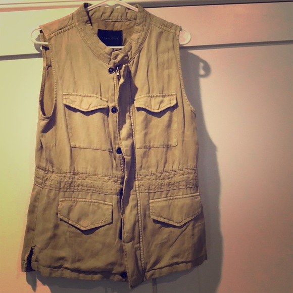Sanctuary Other - BRAND NEW SANCTUARY BEIGE VEST